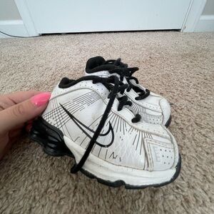 Kids Toddler Nike Shox size 5c